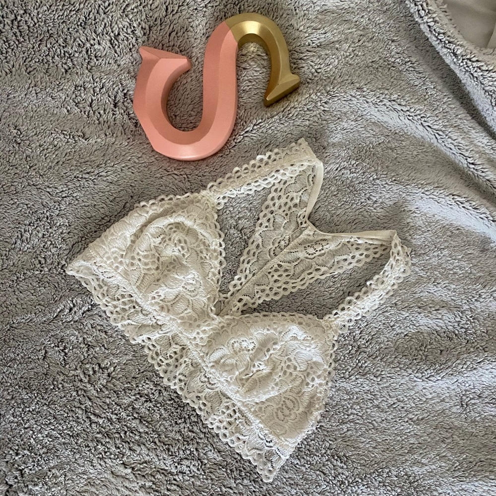 Aerie Racerback Lace Bralette - white